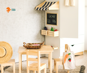 table with 4 chairs massive wood