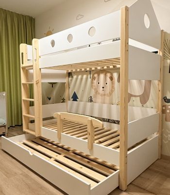 Pat supraetajat cu pat suplimentar tip sertar